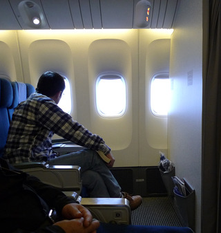 初めてのバルセロナ旅行--全日空「NH207」便