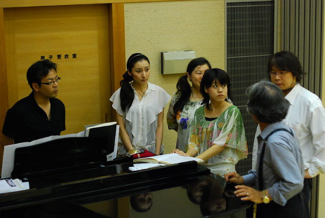 http://livedoor.2.blogimg.jp/senbajikkoiinkai/imgs/f/5/f534cc6e.jpg