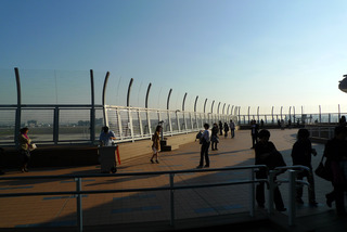 羽田新国際線ターミナルのTOKYO POP TOWNフロア(5階)