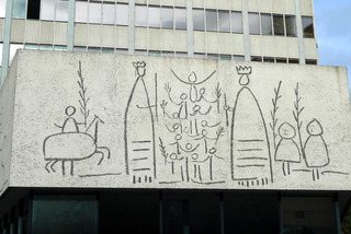初めてのバルセロナ旅行--カタルーニャ建築協会のピカソの壁画