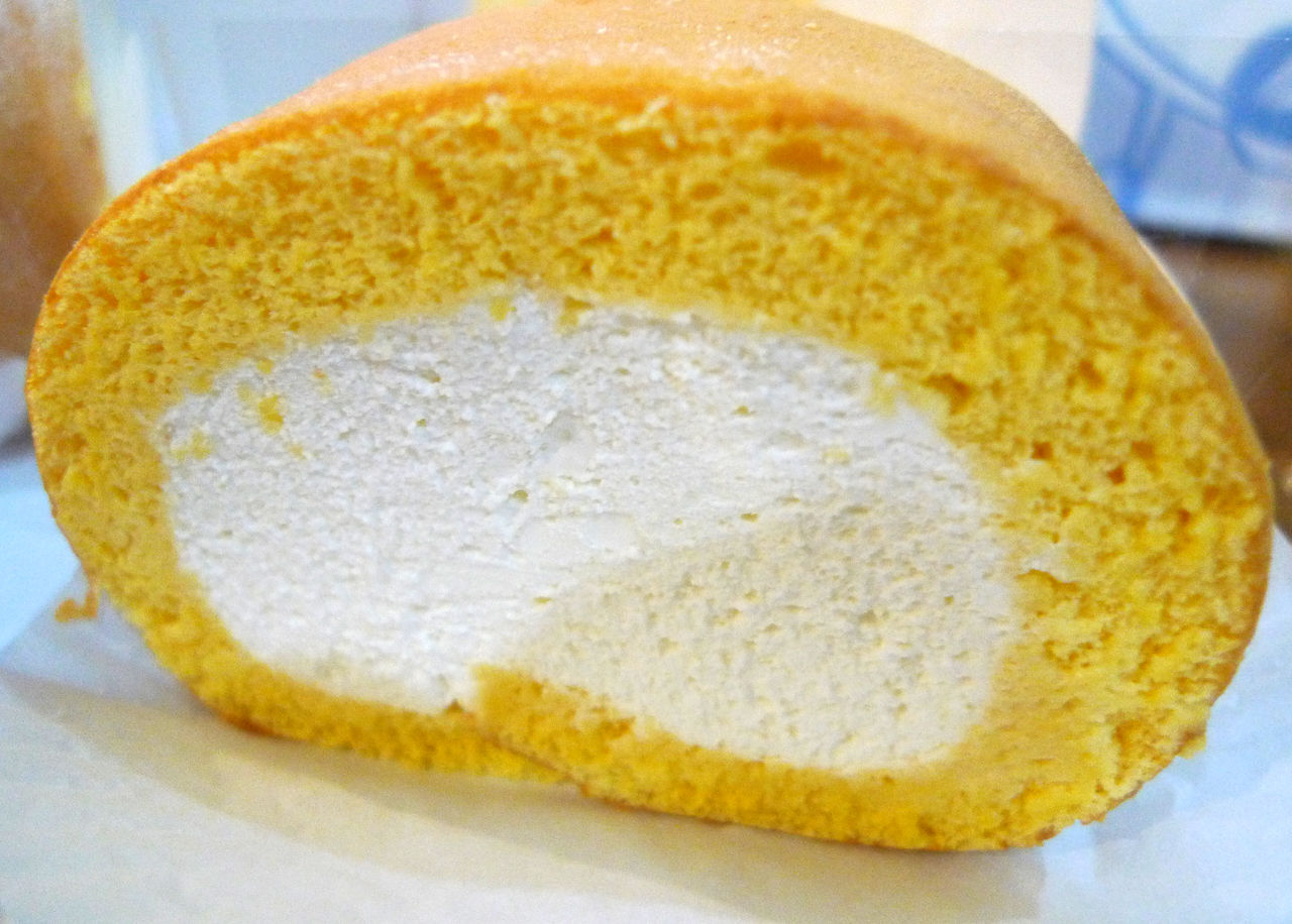 豆乳ケーキ はらロール 東京 吉祥寺 菊さんの食い倒れ万遊記 うまいもの食べ歩きグルメ日記