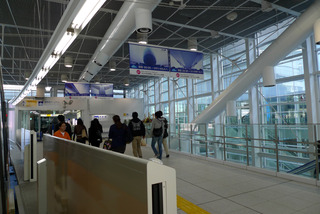 羽田空港 新国際線ターミナルにできた、東京モノレール羽田空港国際線ビル駅