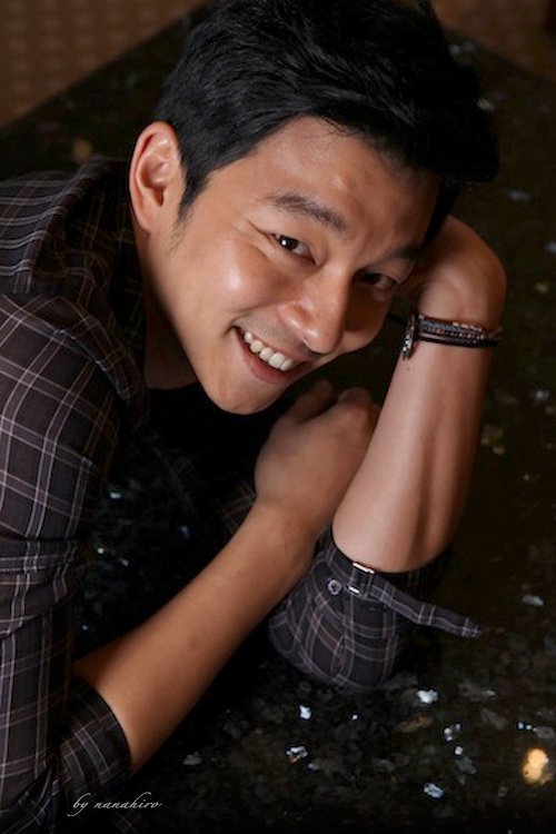 コン ユ 永遠のローズ